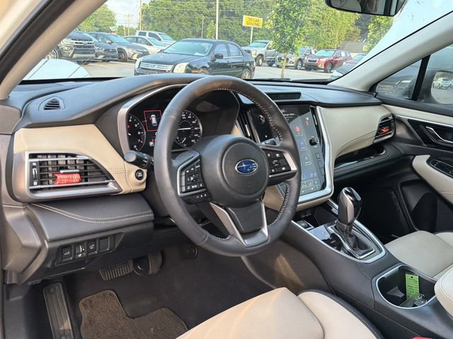 Certified 2025 Subaru Outback Limited AWD/4WD image 10