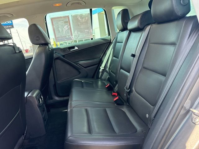 Used 2012 Volkswagen Tiguan S image 13