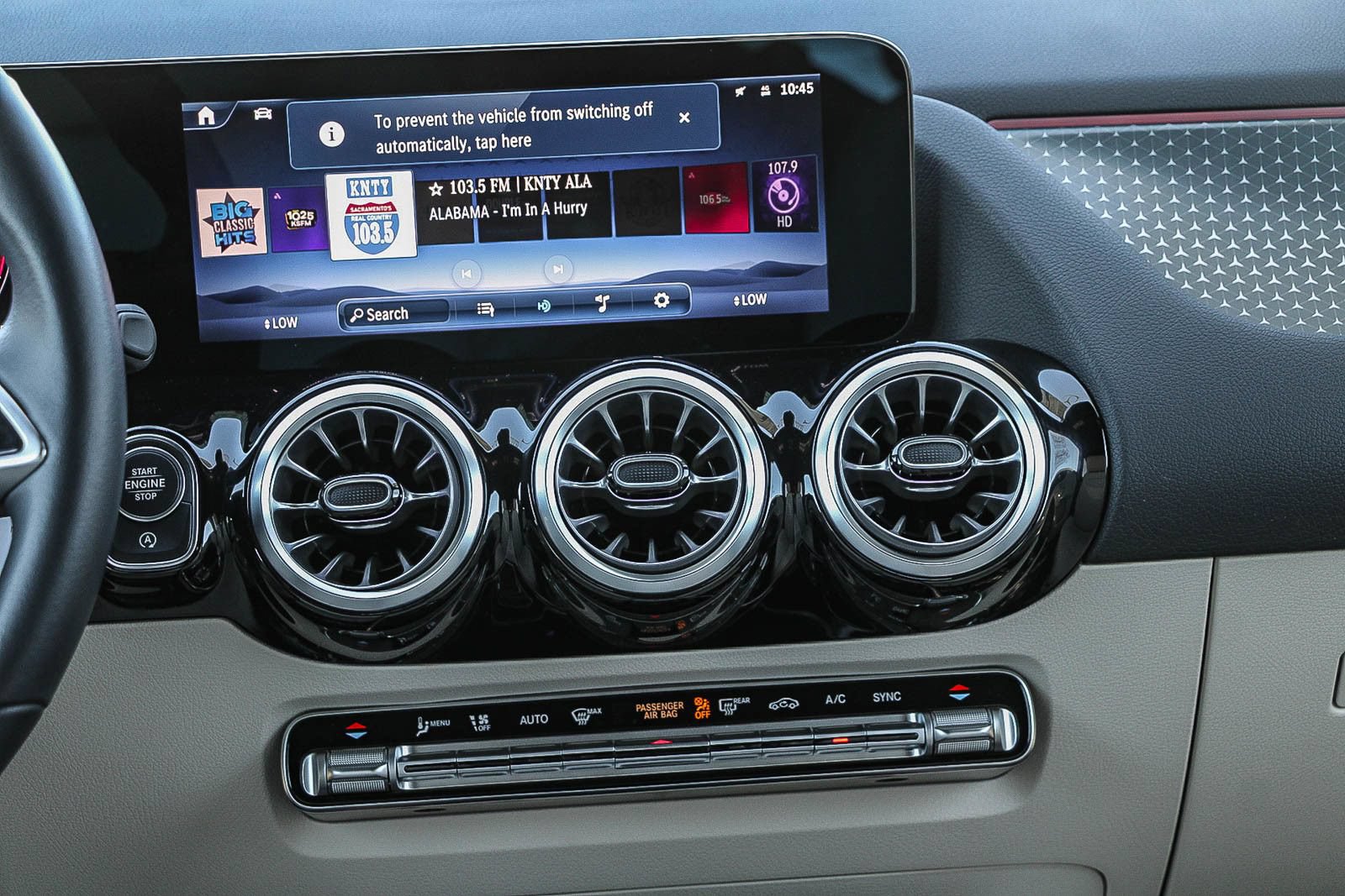 Certified 2025 Mercedes-Benz GLA 250 image 14