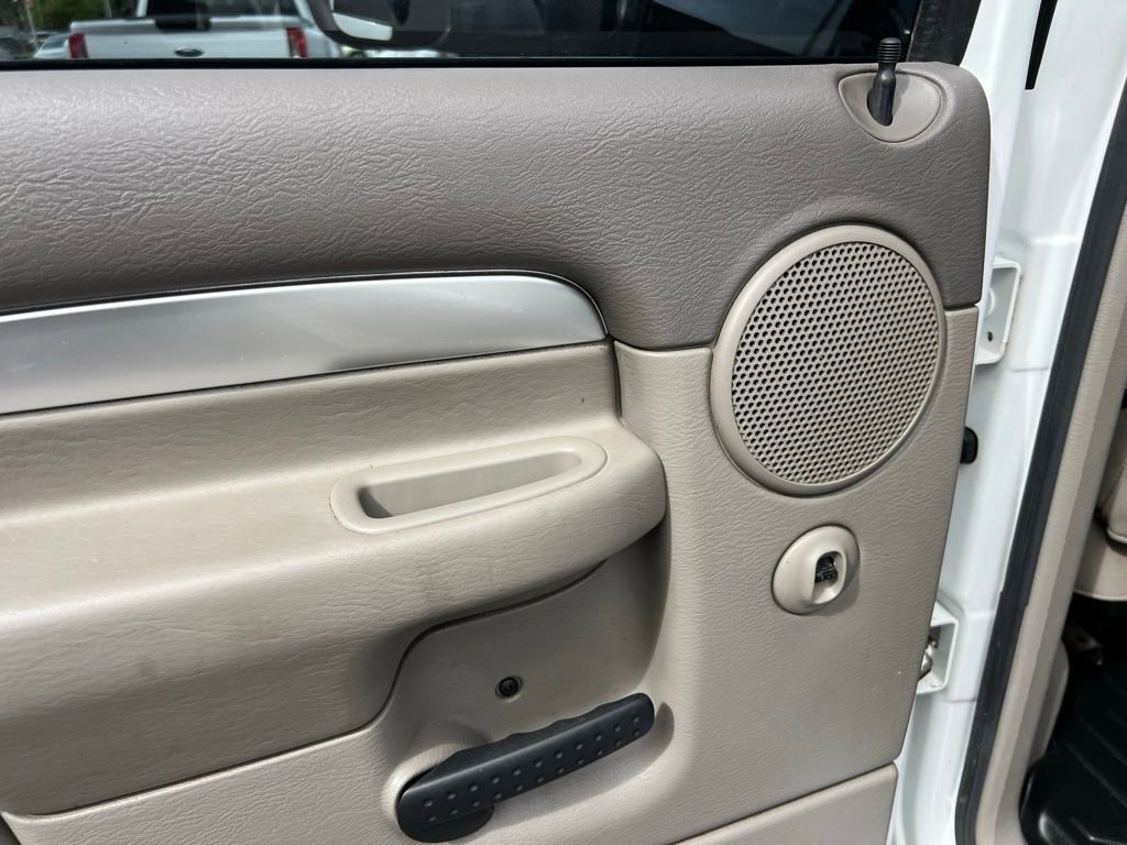 Used 2004 Dodge Ram 3500 Truck ST w/ Trailer Tow Group image 34