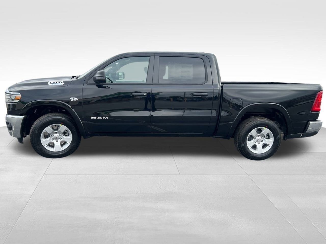 New 2026 RAM 1500 Big Horn AWD/4WD image 2