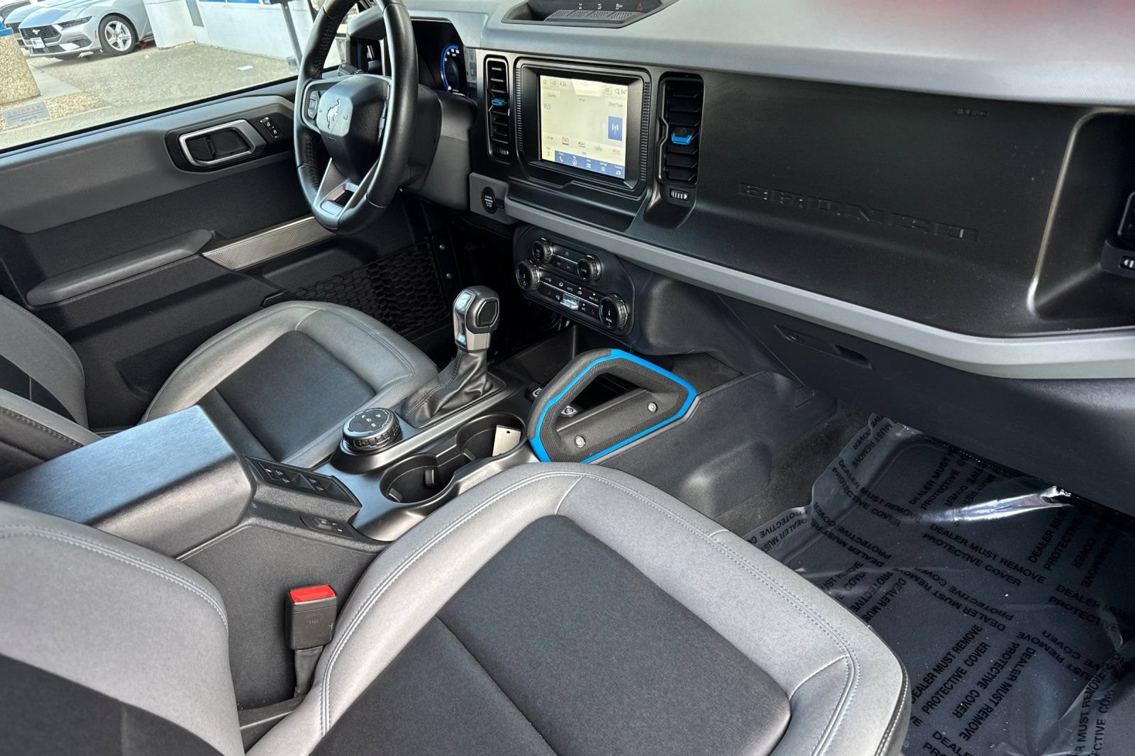 Used 2022 Ford Bronco Black Diamond AWD/4WD image 18