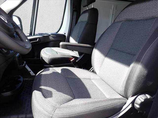 New 2026 RAM ProMaster 1500 w/ Convenience Group FWD image 12