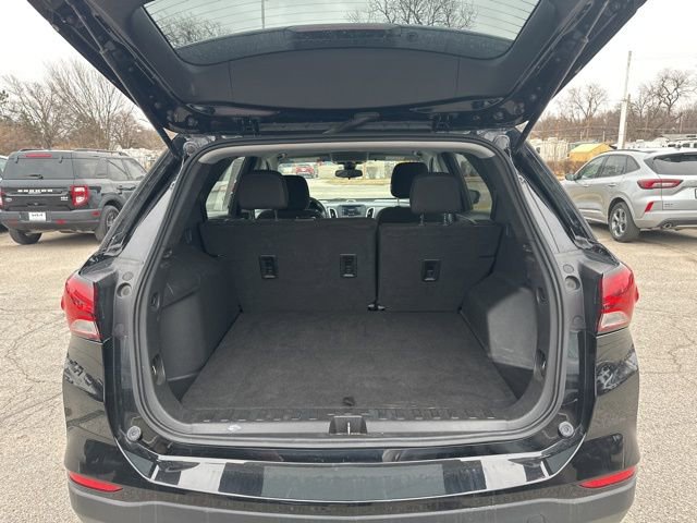 Used 2023 Chevrolet Equinox LT FWD image 33