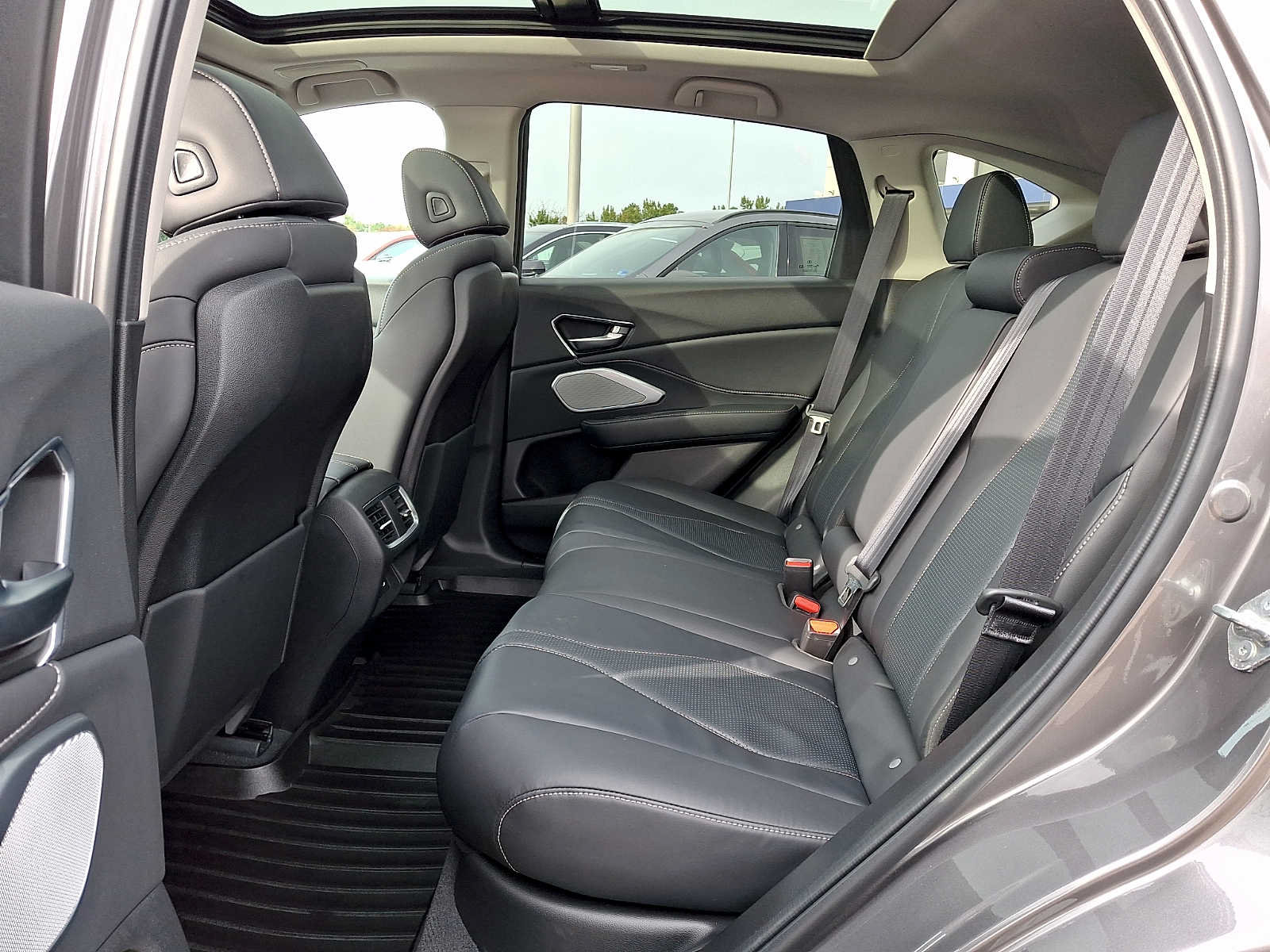 Certified 2026 Acura RDX w/ Technology Package AWD/4WD image 10