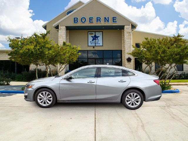 Used 2025 Chevrolet Malibu LT FWD image 2
