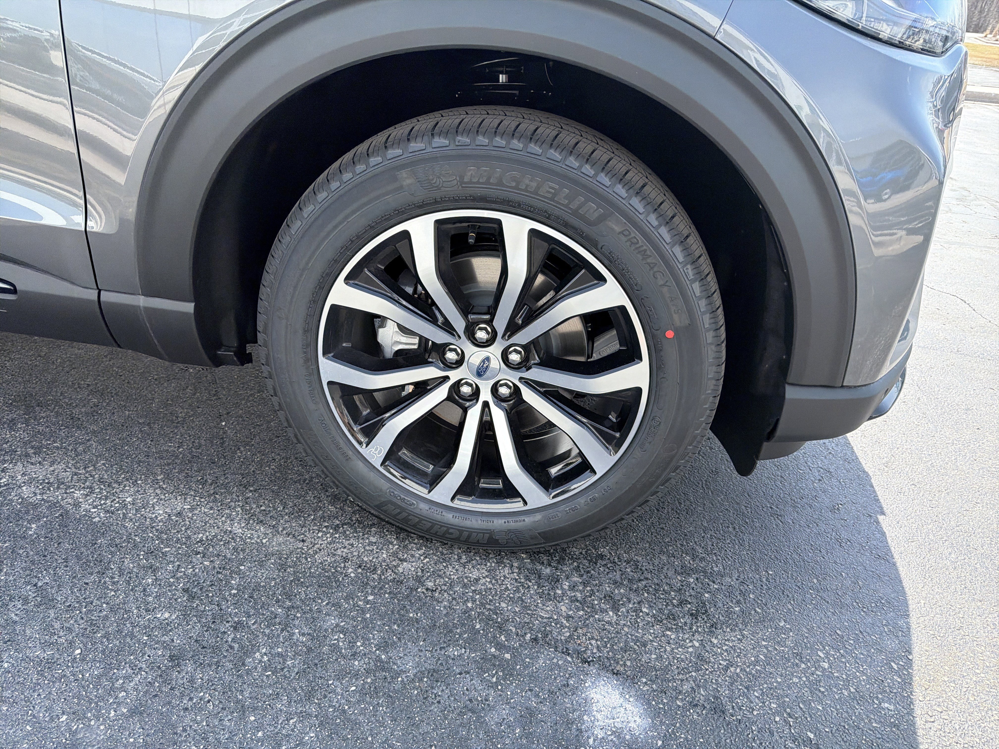 New 2026 Ford Explorer ST-Line image 4