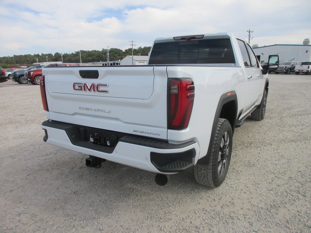 New 2026 GMC Sierra 3500 Denali w/ Denali Reserve Package image 4