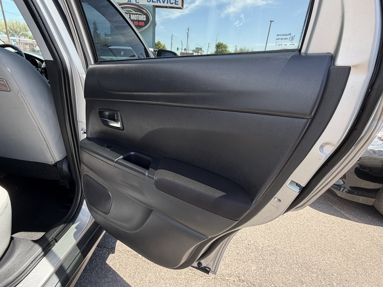 Used 2015 Mitsubishi Outlander Sport GT FWD image 14