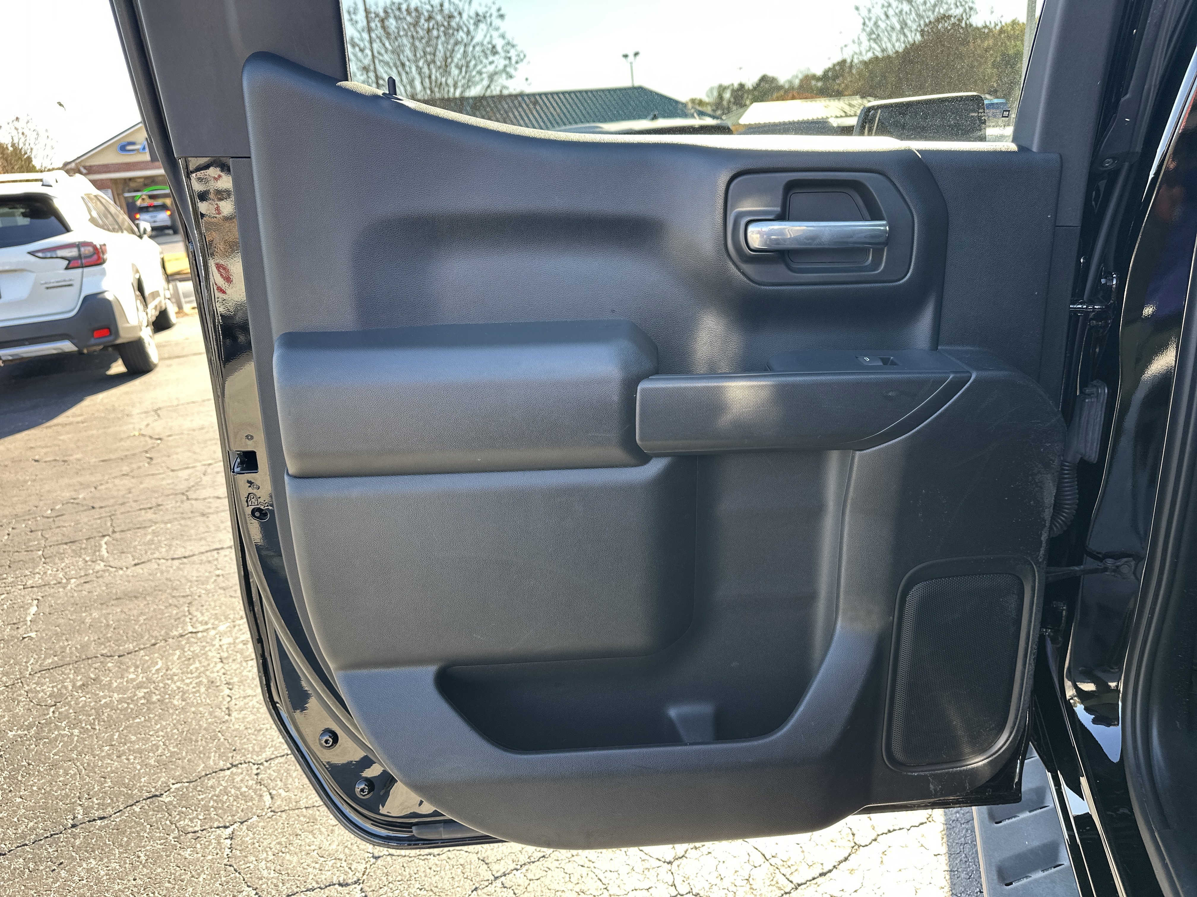 Used 2022 Chevrolet Silverado 1500 Custom image 22