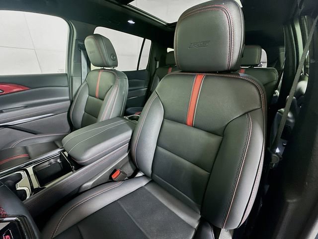 Certified 2024 Chevrolet Traverse RS w/ LPO, Floor Liner Package image 23