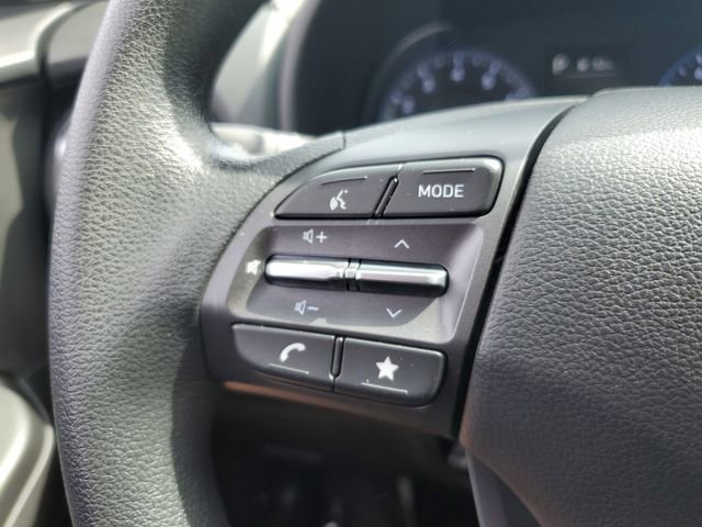 Used 2023 Hyundai Kona SEL image 21