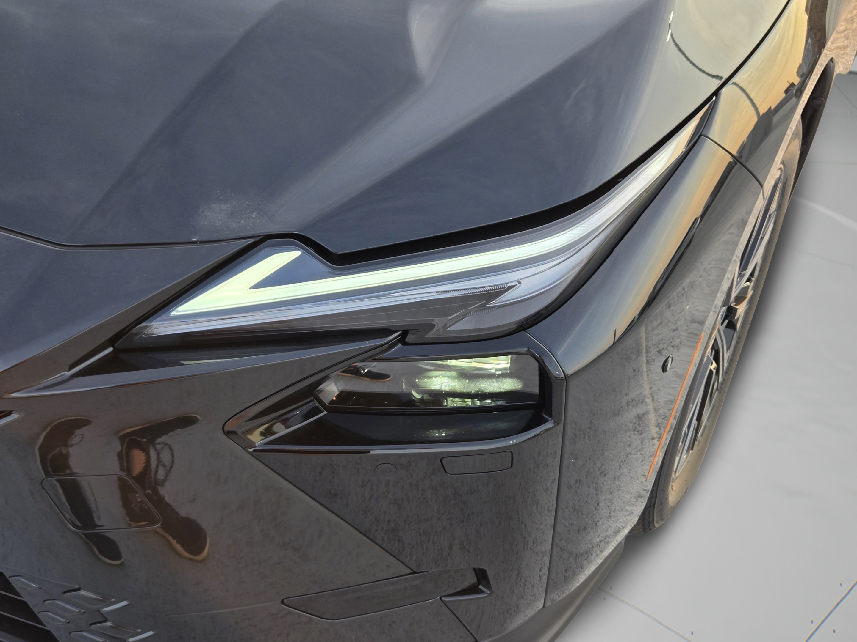 New 2026 Lexus ES 350h AWD w/ Accessory Package (Z2) image 28