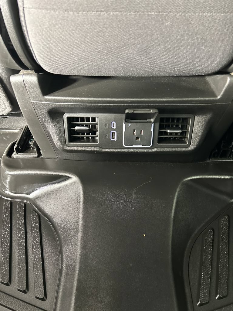 Used 2024 Chevrolet Silverado 1500 LT AWD/4WD image 19