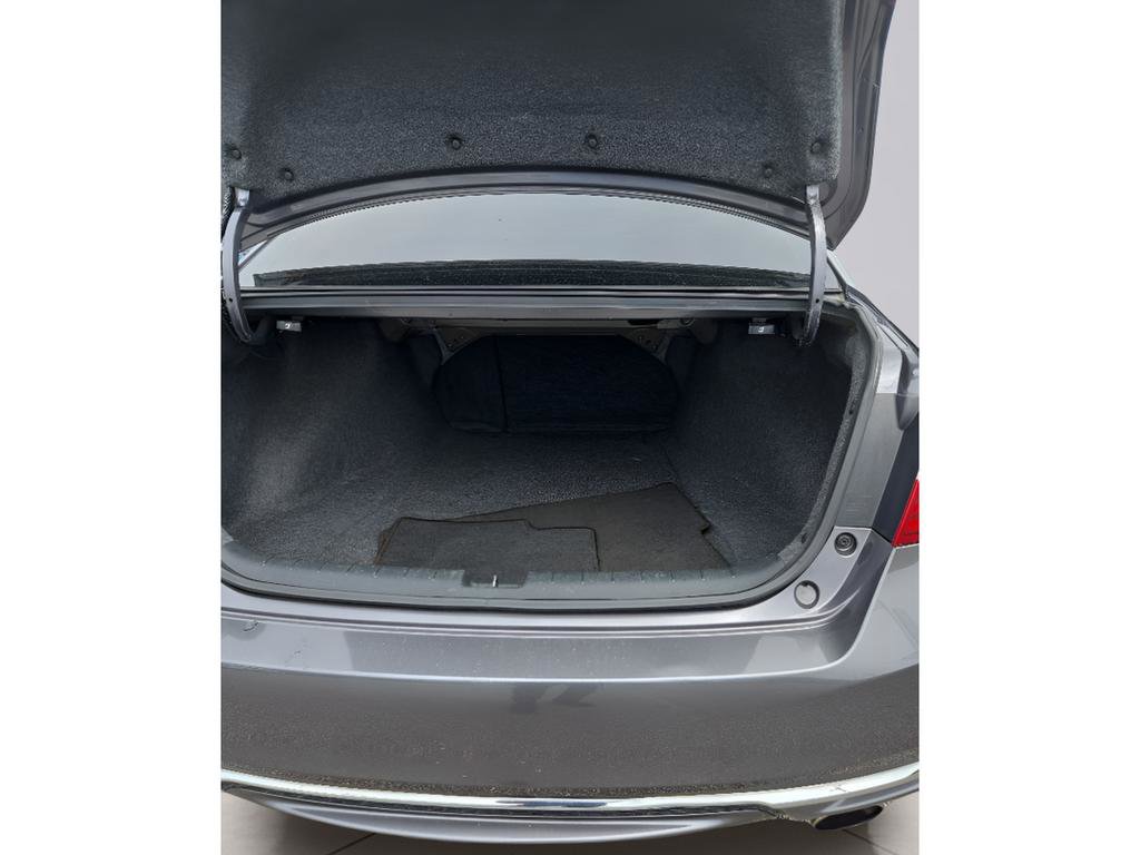Used 2016 Honda Accord EX image 11