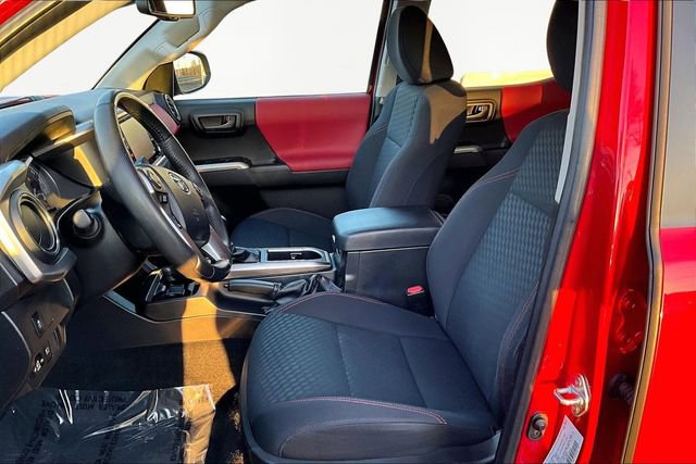 Used 2023 Toyota Tacoma SR5 image 15