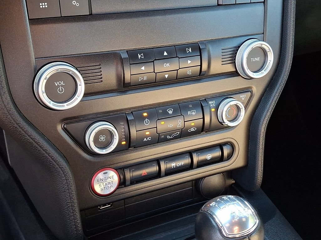 Used 2020 Ford Mustang GT w/ Ford Safe & Smart Package RWD image 15