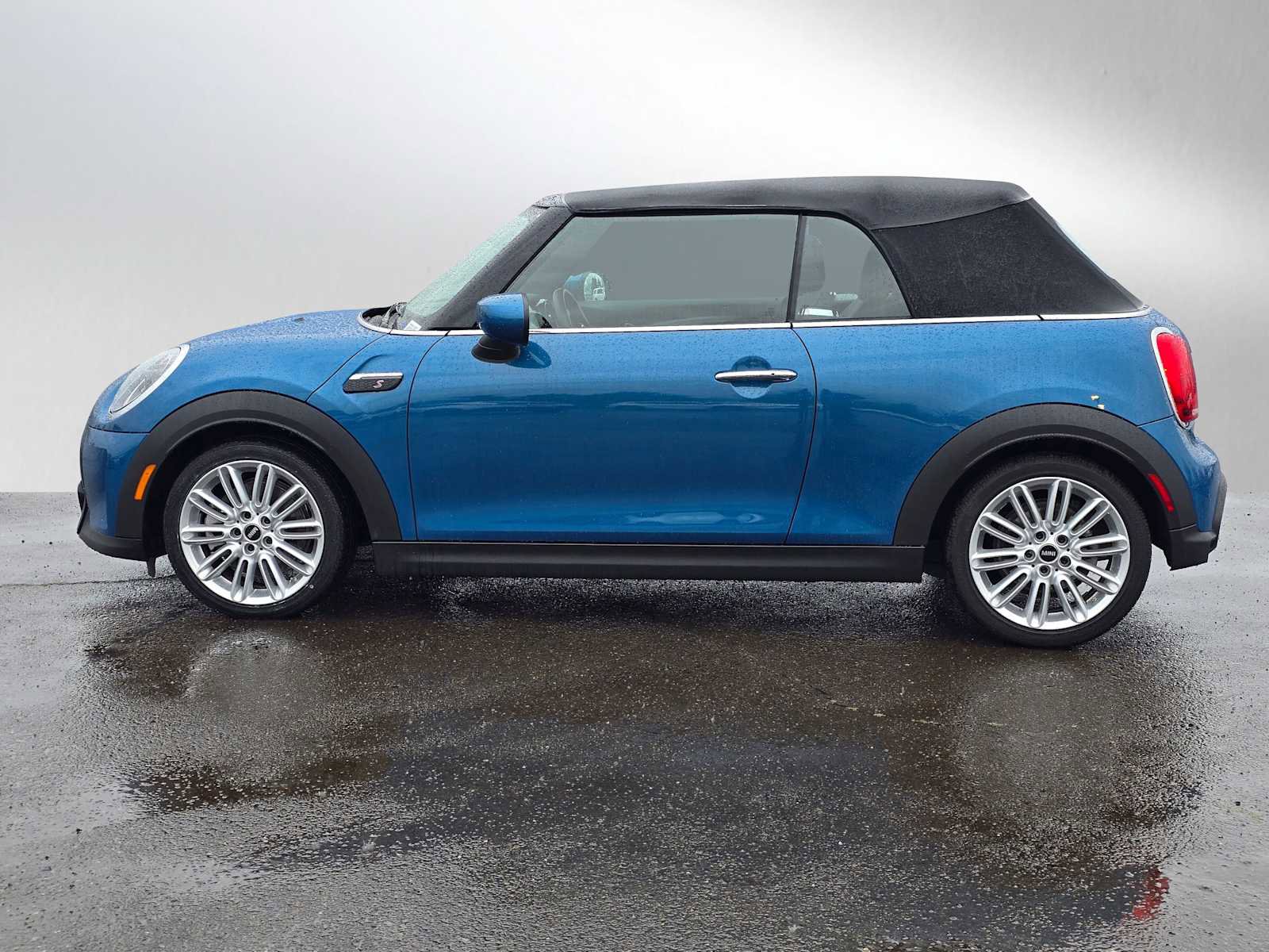 Used 2022 MINI Cooper S image 7