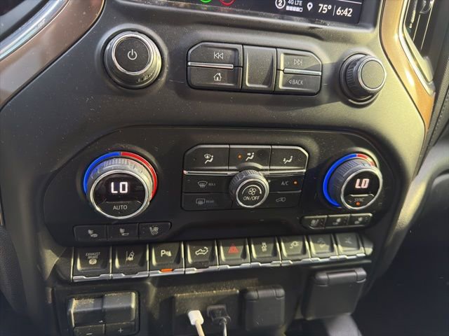 Used 2021 Chevrolet Silverado 2500 High Country w/ Z71 Off-Road Package AWD/4WD image 16