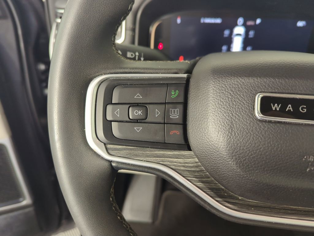Used 2024 Jeep Wagoneer L Series II image 22