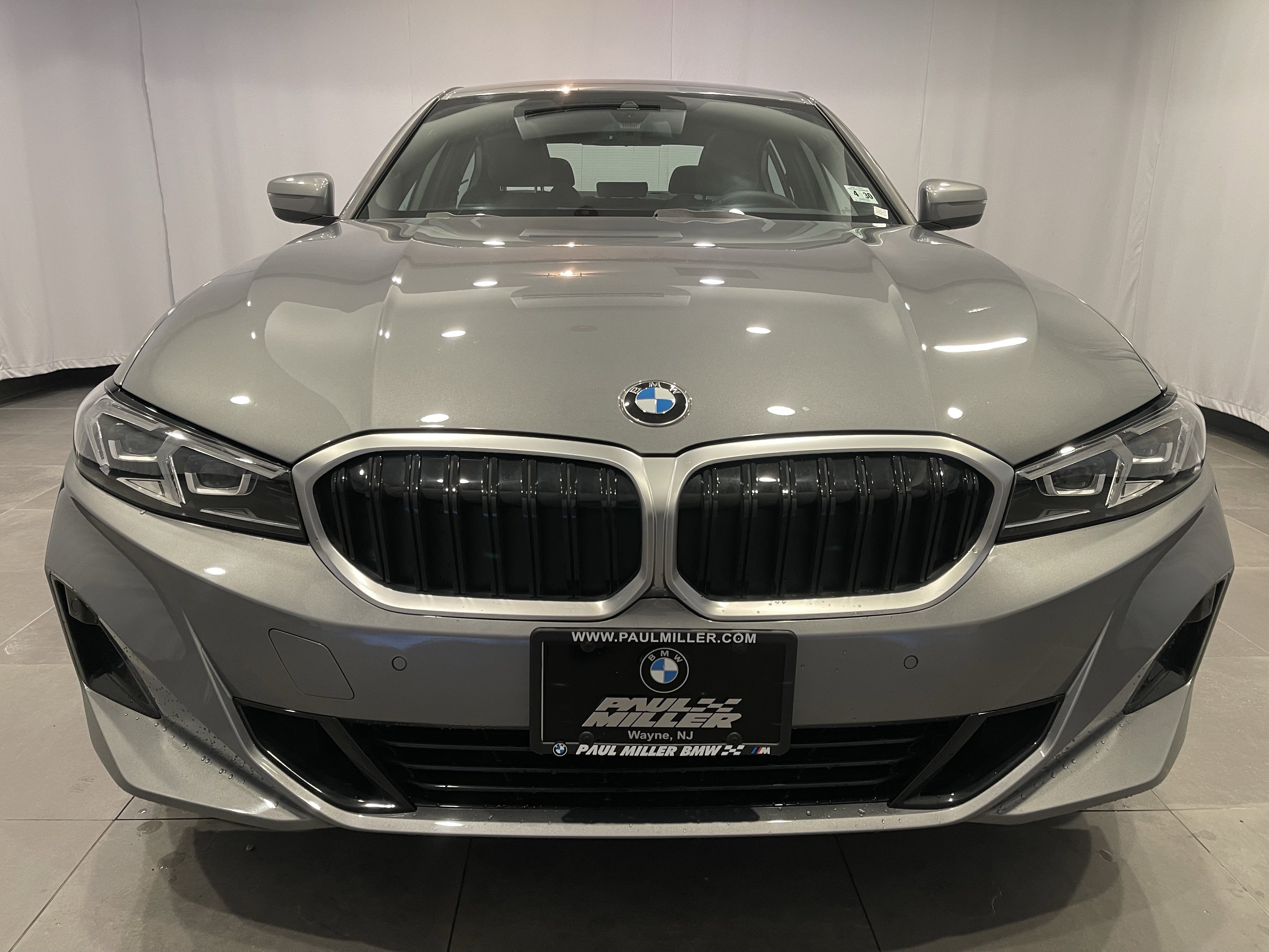 Used 2025 BMW 330i xDrive Sedan w/ M Sport Package image 2