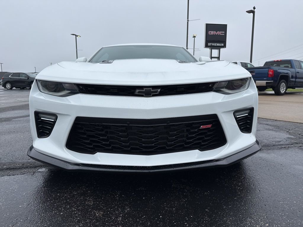 Used 2018 Chevrolet Camaro SS image 7