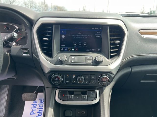 Used 2023 GMC Acadia SLE image 16