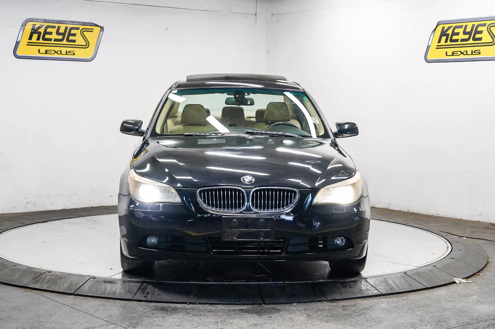 Used 2007 BMW 530xi Sedan AWD/4WD image 6