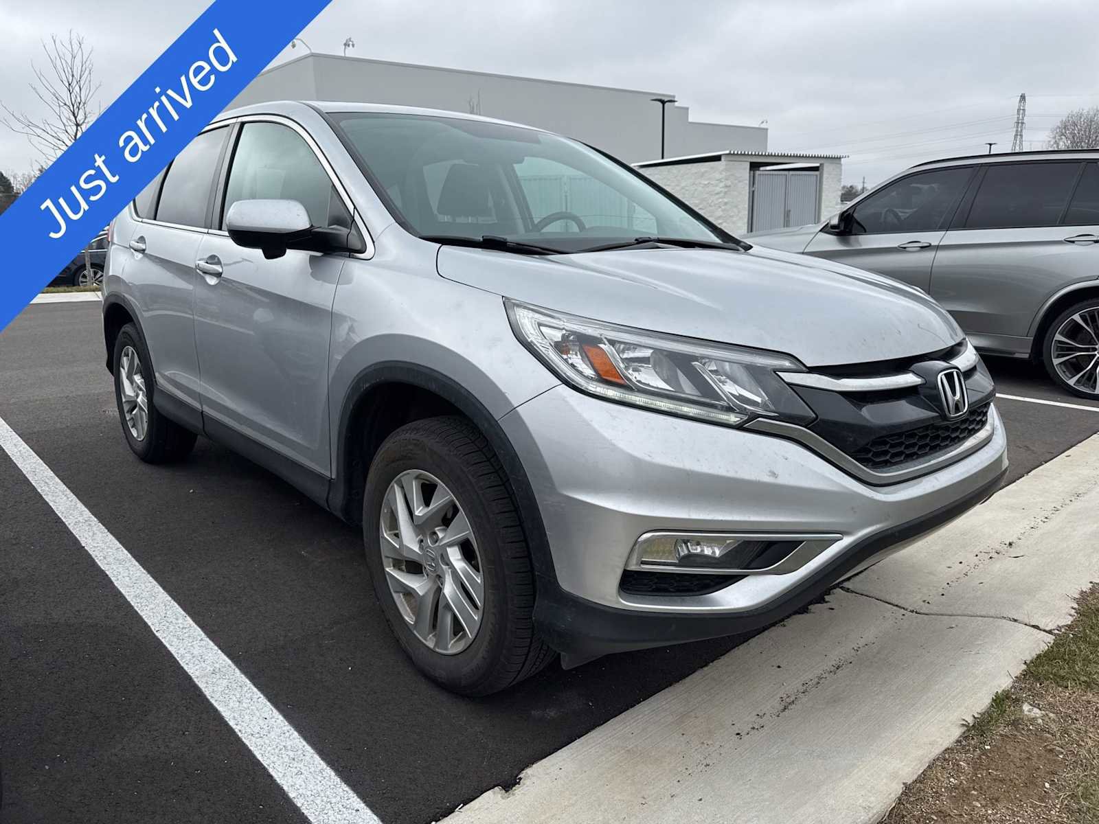 Used 2016 Honda CR-V EX image 3