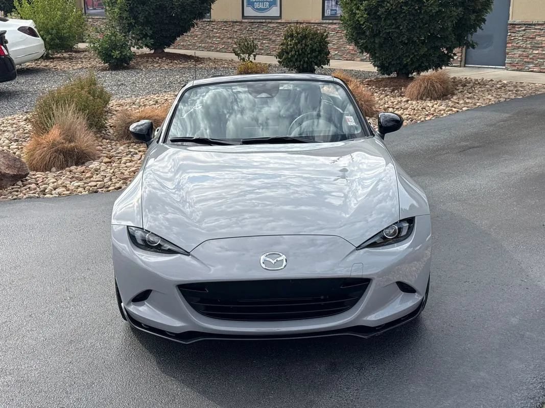 Used 2026 MAZDA MX-5 Miata Club w/ Interior Package RWD image 73