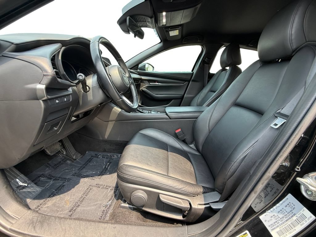 Used 2024 MAZDA MAZDA3 s FWD image 9