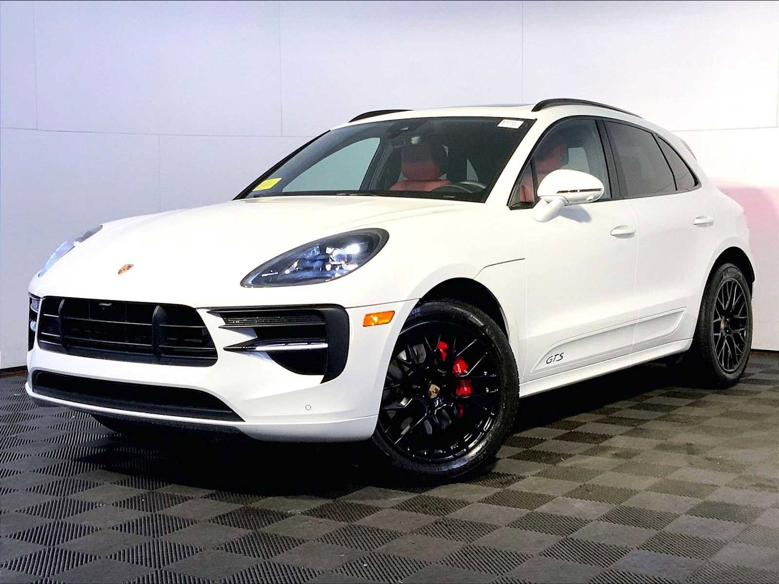 Certified 2021 Porsche Macan GTS AWD/4WD image 1