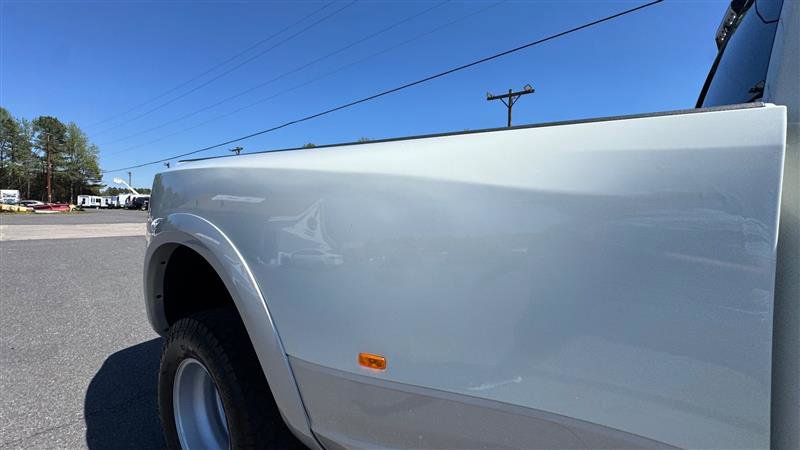 Used 2017 RAM 3500 Laramie image 30