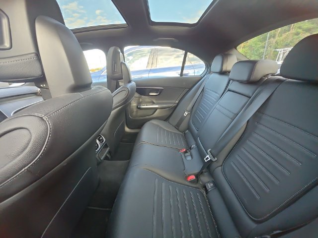 Used 2023 Mercedes-Benz C 300 4MATIC Sedan image 6