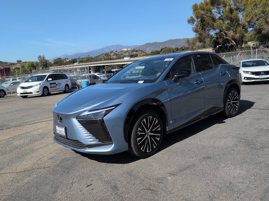 Used 2023 Lexus RZ 450e Premium w/ Accessory Package (Z1) AWD/4WD image 7