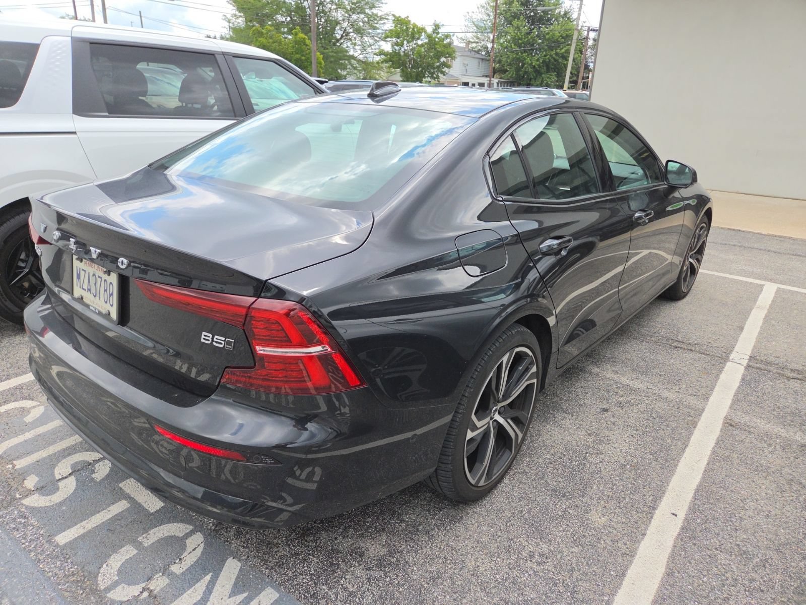 Used 2024 Volvo S60 B5 Ultimate AWD/4WD image 4