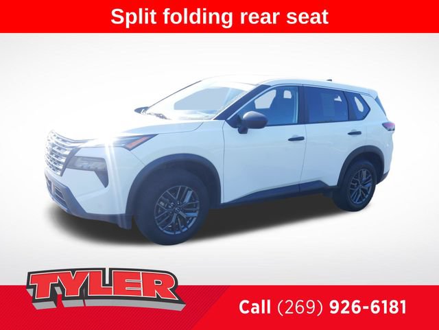 Used 2024 Nissan Rogue S FWD image 3