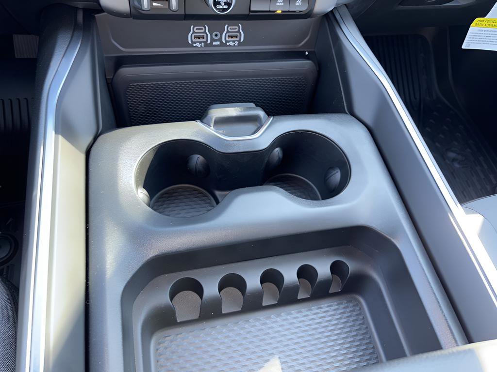 New 2026 RAM 1500 Big Horn AWD/4WD image 23