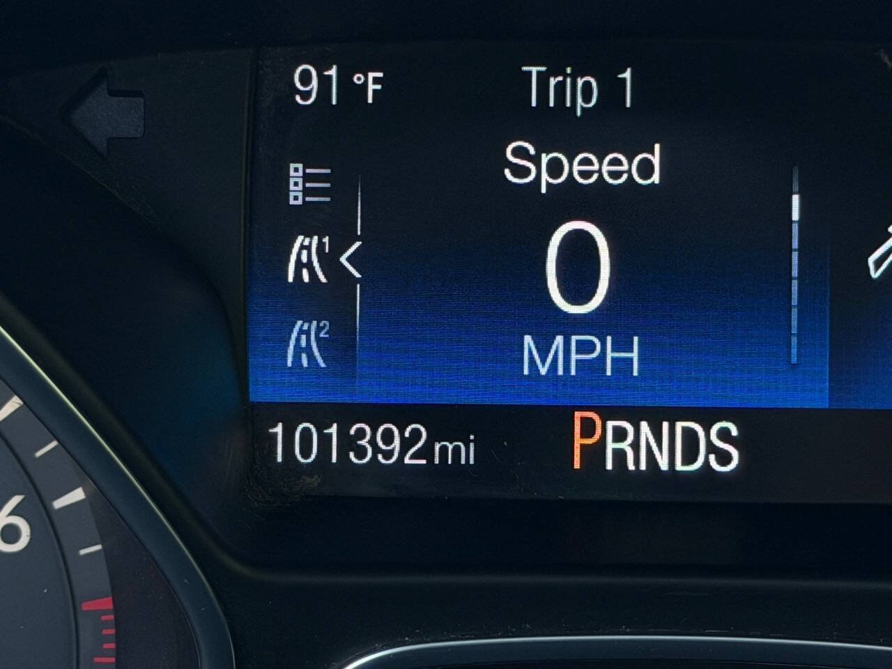 Used 2016 Ford Focus Titanium FWD image 11