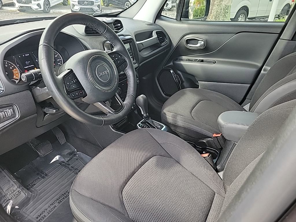 Used 2019 Jeep Renegade Altitude w/ Quick Order Package 2XM image 12