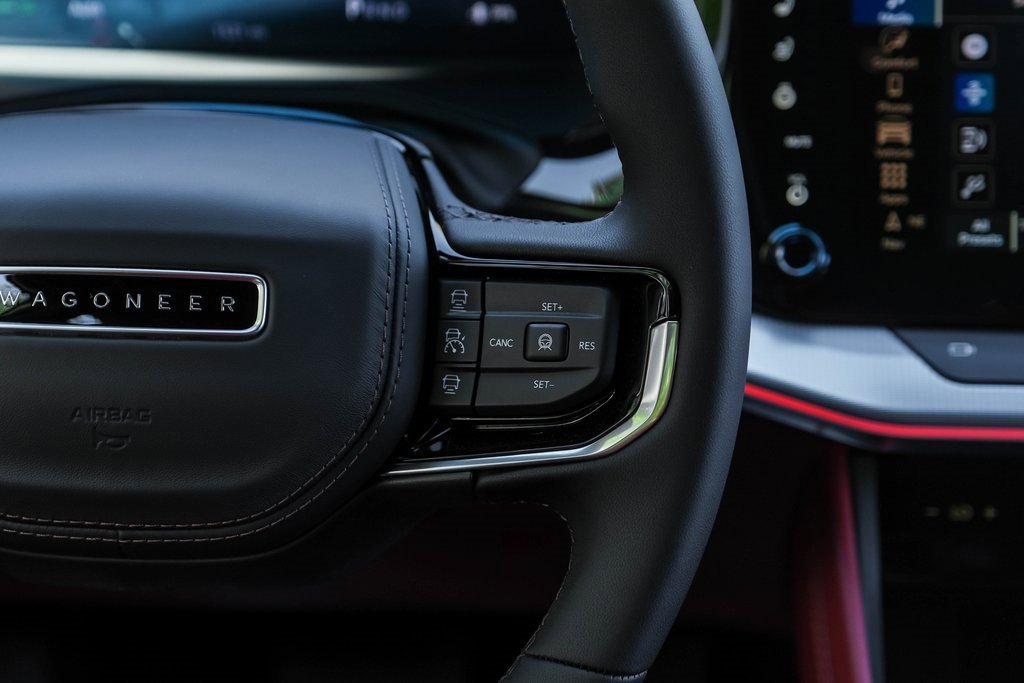 Used 2024 Jeep Wagoneer Launch Edition image 23