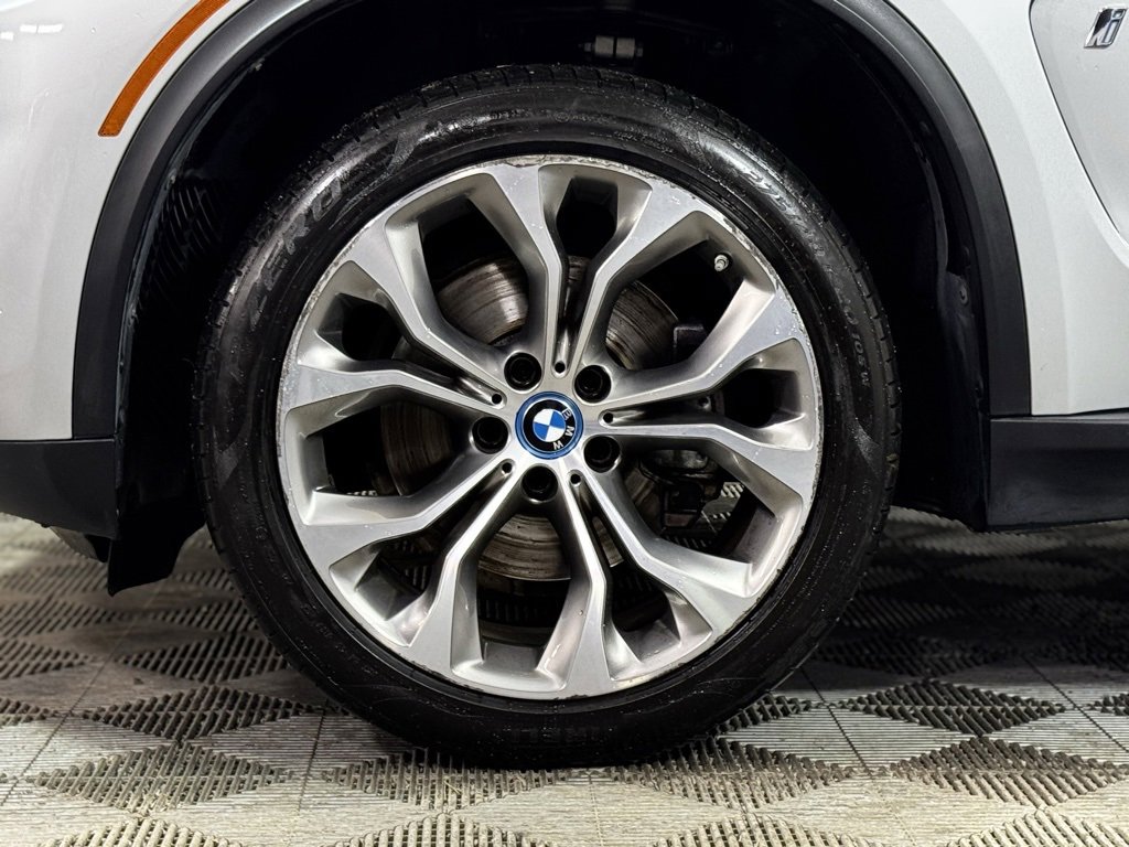 Used 2018 BMW X5 xDrive40e image 2