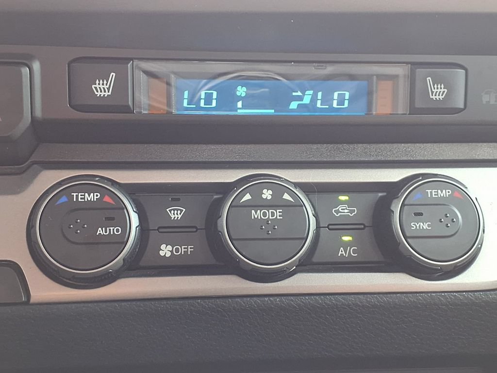 Used 2023 Toyota Tacoma Limited AWD/4WD image 6