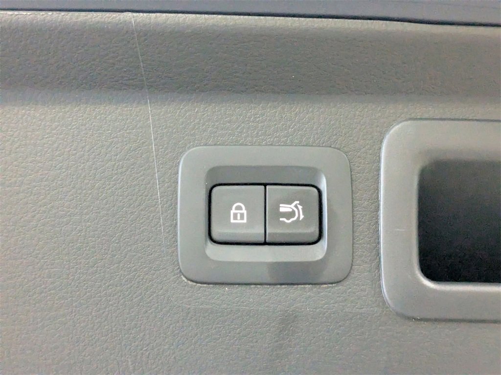 Used 2025 MAZDA CX-50 AWD 2.5 Hybrid w/ Premium Pkg image 28