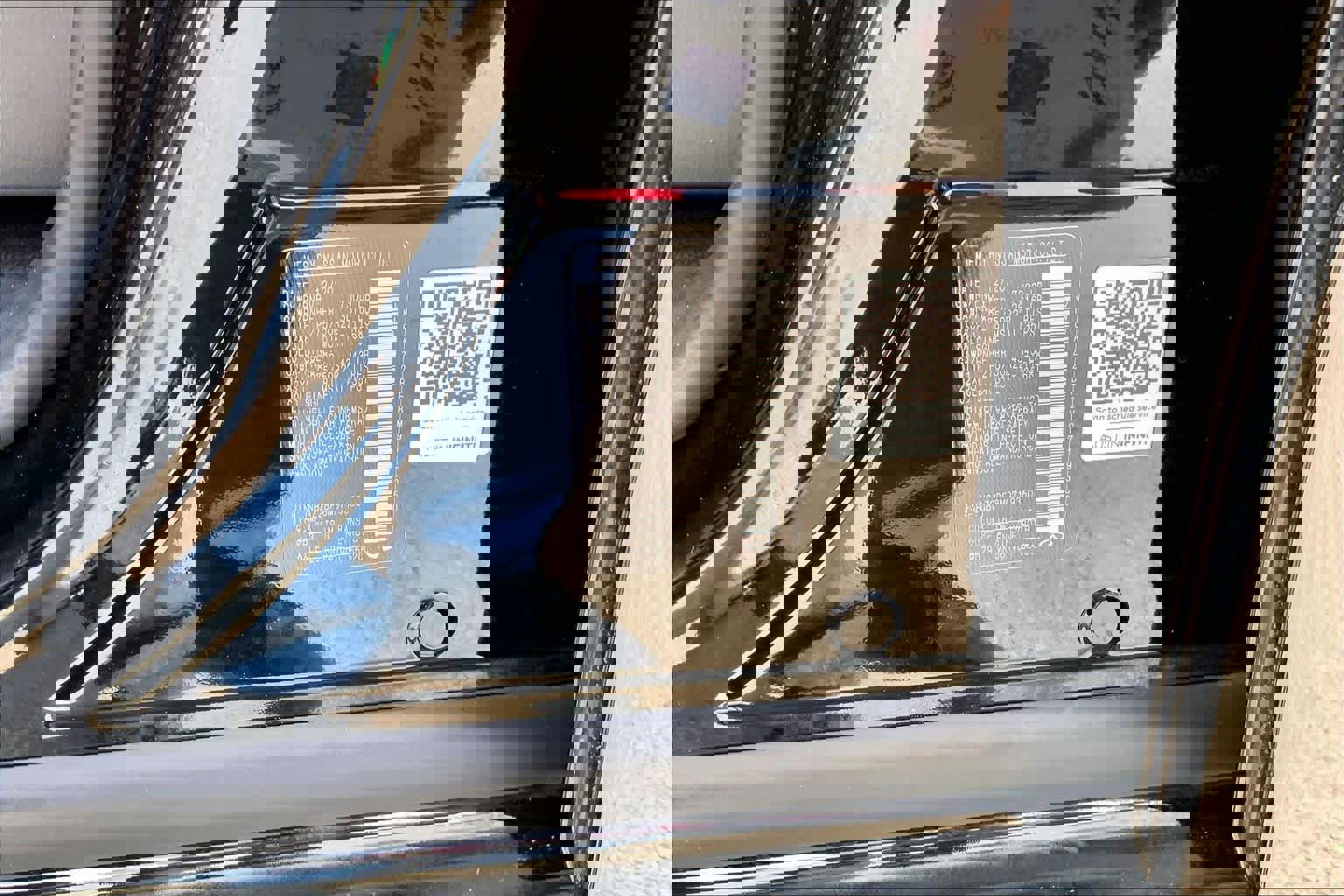 Used 2021 INFINITI QX80 Sensory w/ Cargo Package image 35