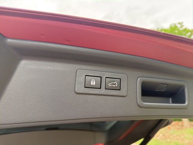 Used 2022 Subaru Forester Limited image 25