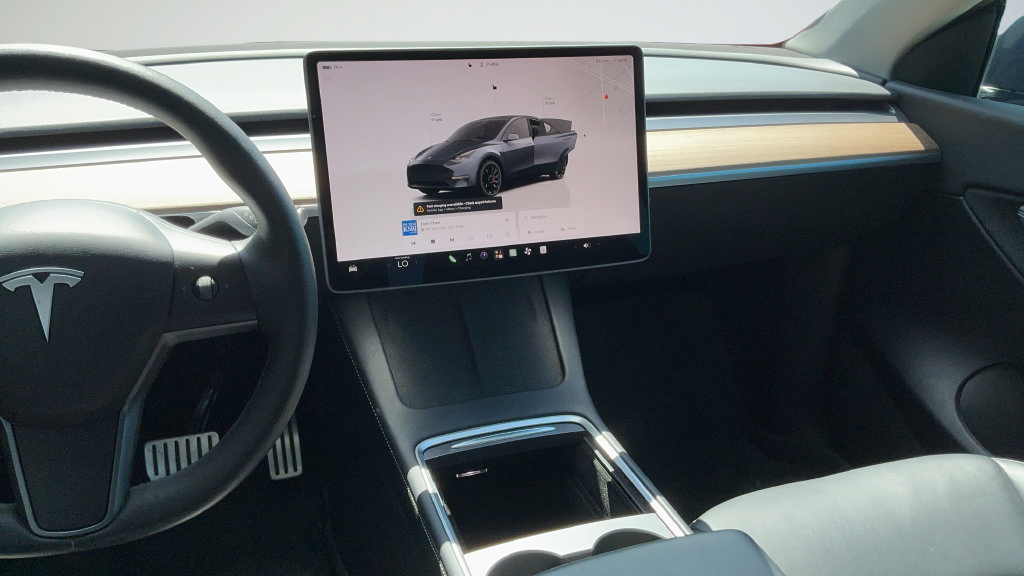 Used 2022 Tesla Model Y Performance AWD/4WD image 8