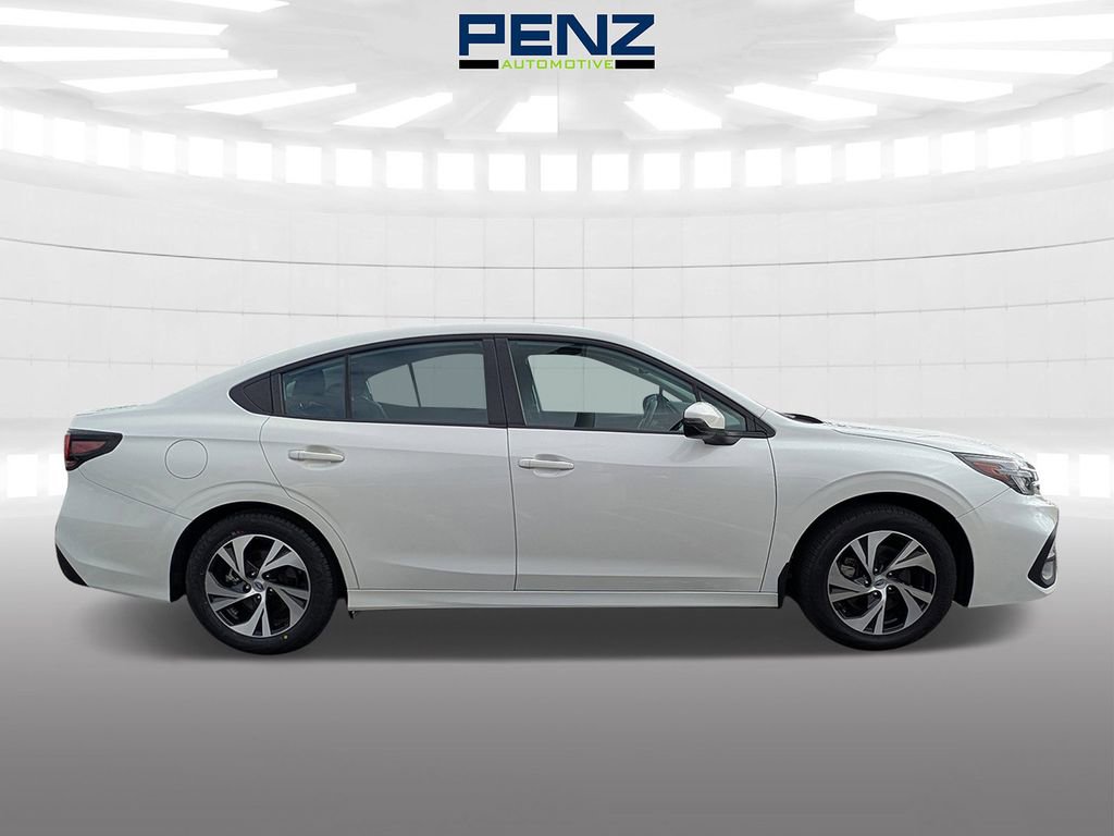 Used 2024 Subaru Legacy Premium image 8