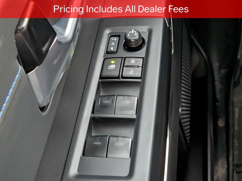 Used 2023 Toyota Tundra Platinum AWD/4WD image 26