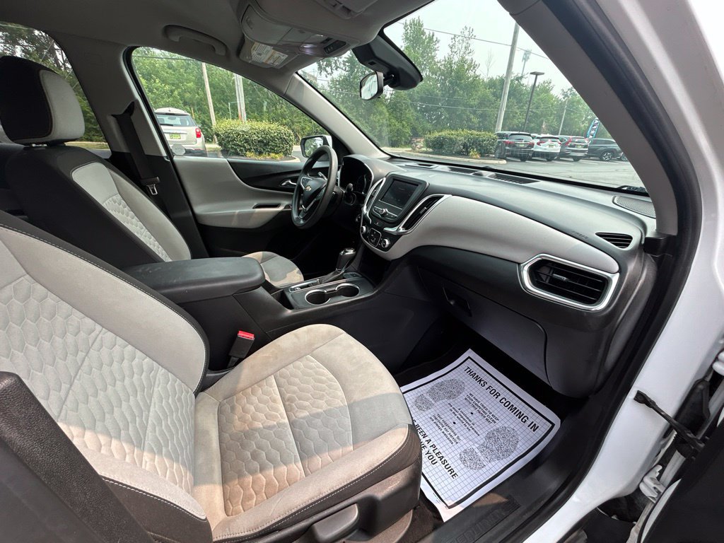 Used 2020 Chevrolet Equinox LT AWD/4WD image 35
